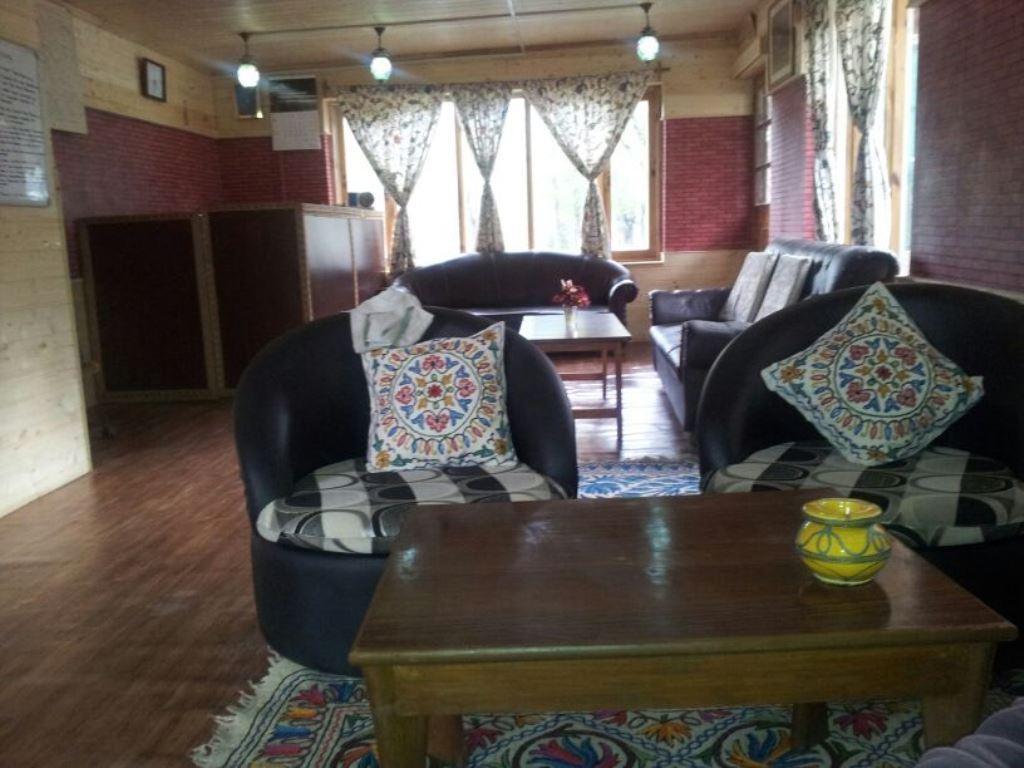Himalaya House Hotel Pahalgam Bagian luar foto