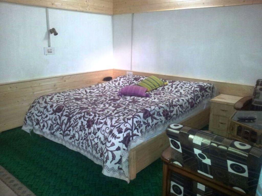 Himalaya House Hotel Pahalgam Ruang foto